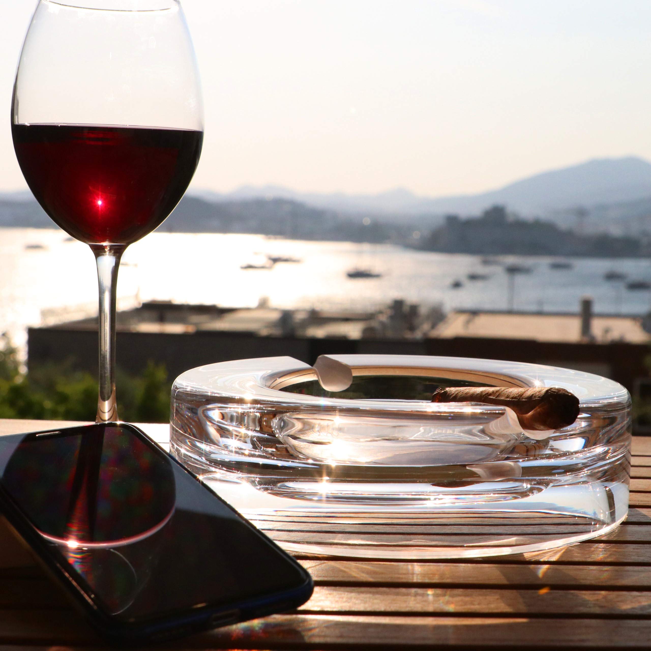 Item Name (aka Title): Pasabahce - Posacenere in Cristallo per Cortile, Fatto a Mano, per Esterni, Interni, casa, Ufficio, Hotel, Piscina, Ristorante, Round with 2 Holders