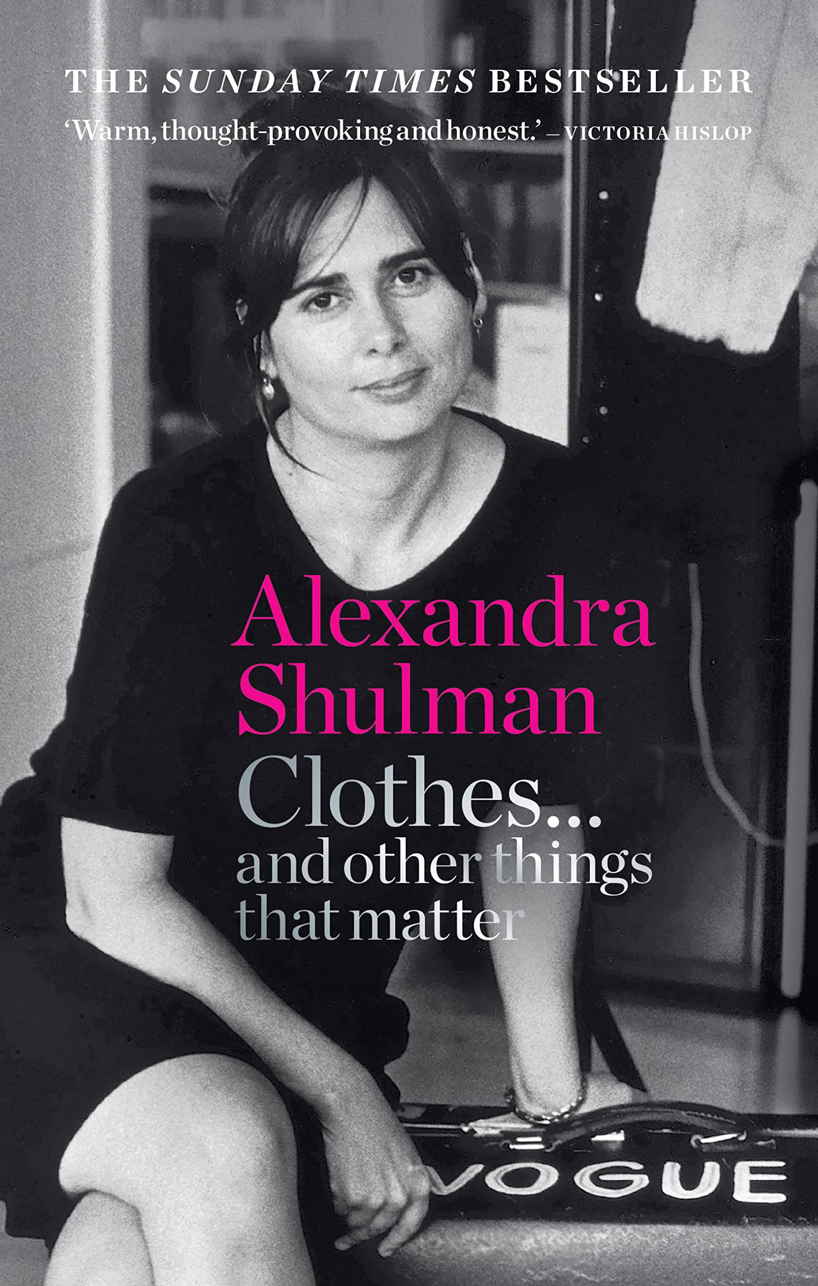 Clothes... and other things that matter: THE SUNDAY TIMES BESTSELLER A beguiling