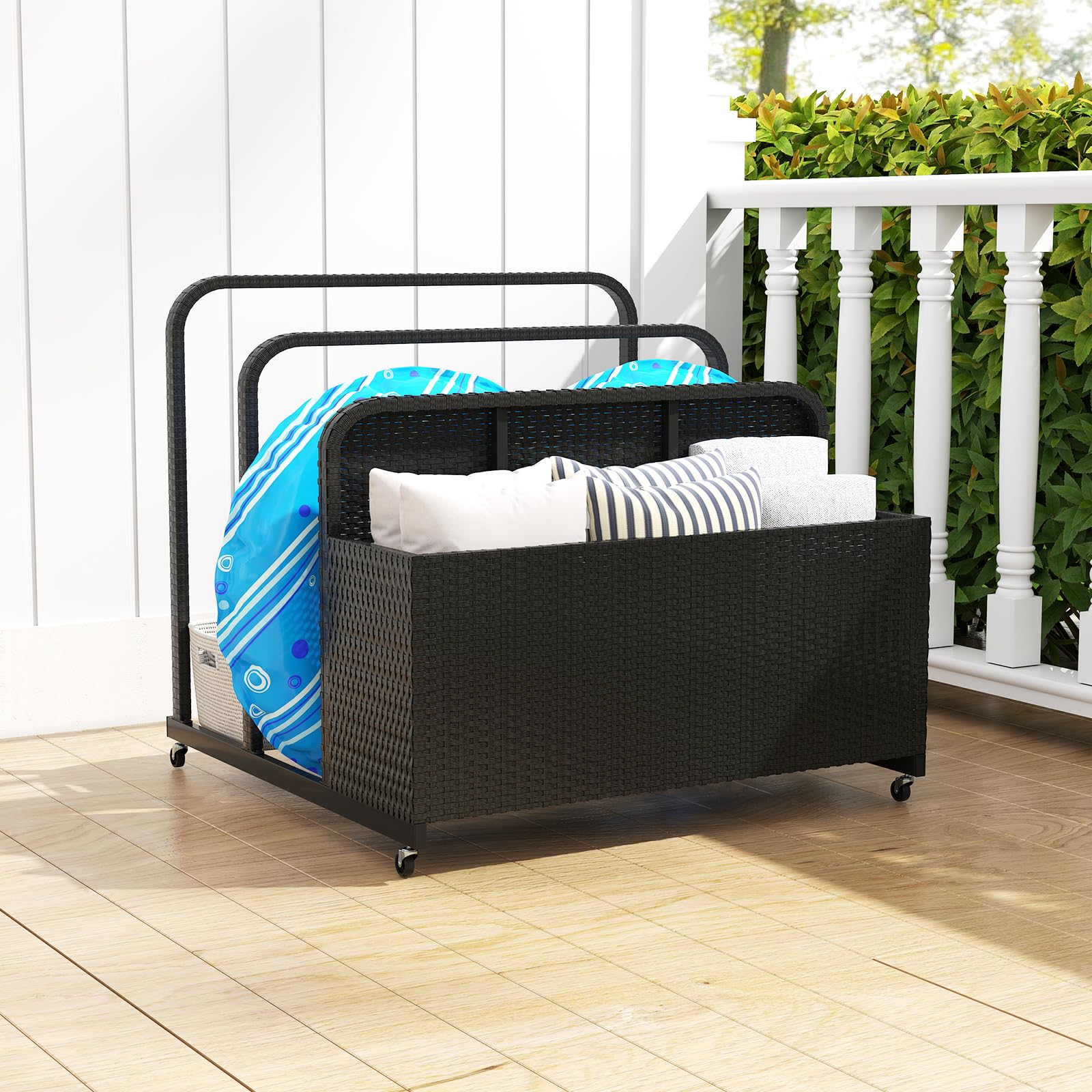 HOMASIS Baul Almacenaje de Exterior con 2 Toalleros, Contenedor de Almacenamiento para Flotadores de Piscina, Baúl Impermeable de Ratán para Patio Jardin Terraza (Negro)