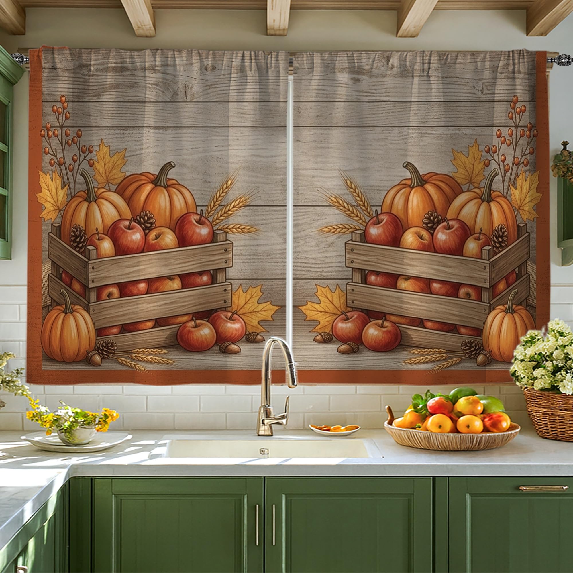 Rideaux citrouilles contre le vis-à-vis pour petite fenêtre de cuisine