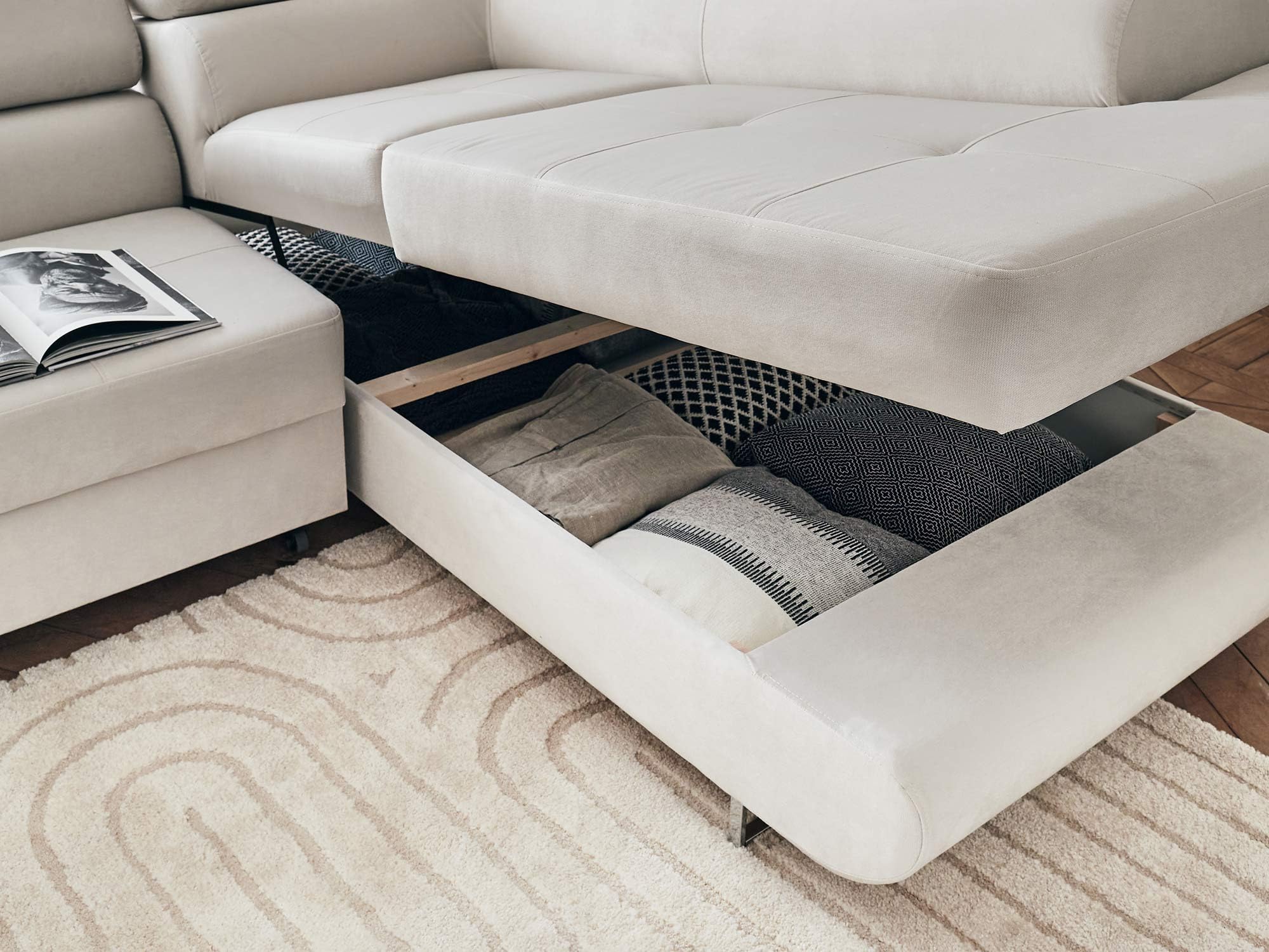 Bestmobilier Pablo - canapé d'angle Droit - 5 Places - Convertible avec Coffre et têtières réglables - en Velours