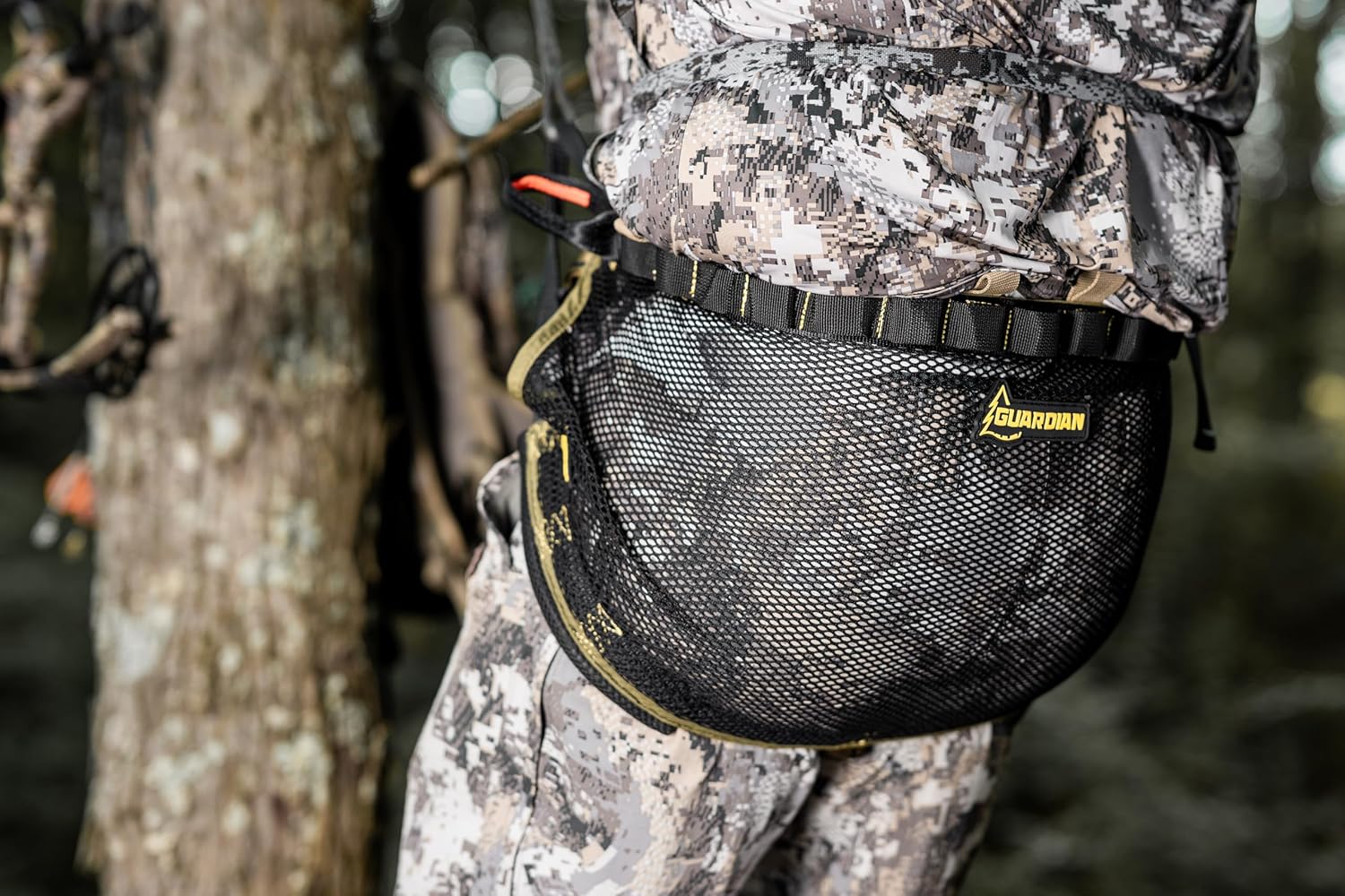 Hunter Safety System Hunting Saddle: Lightweight, Comfortable Saddle with Adjustable MOLLE Straps, Lineman’s Loops & Padding for Deer Hunting, Tree Stand & Saddle Hunting Gear