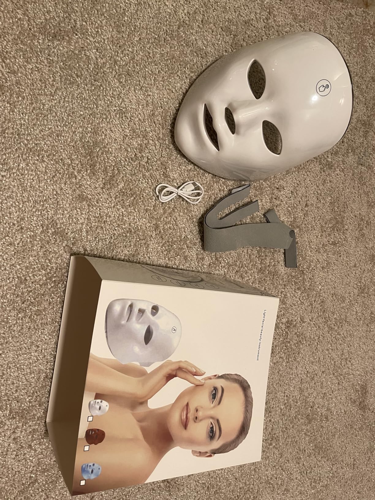 Facego Red Light Mask for Face, 7 Color Red Light Facial Masks, At-Home Facial Care Device, Portable, Cordless, and Rechargeable 11.4oz
