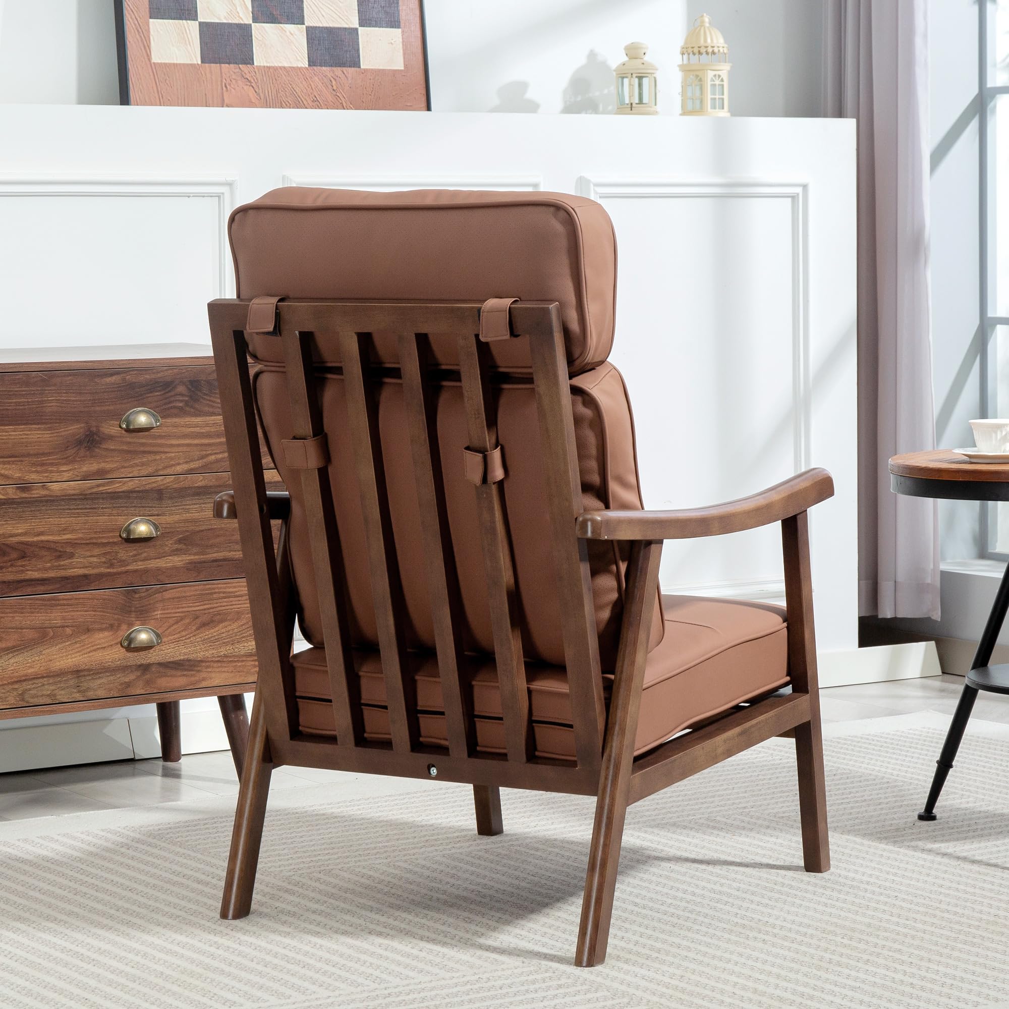 HOMCOM Fauteuil de salon Fauteuil de salon en PU avec structure en bois Coussins épais et rembourrés Dossier haut Charge 150 kg Fauteuil de lecture pour salon Chambre à coucher Marron et bois de noyer