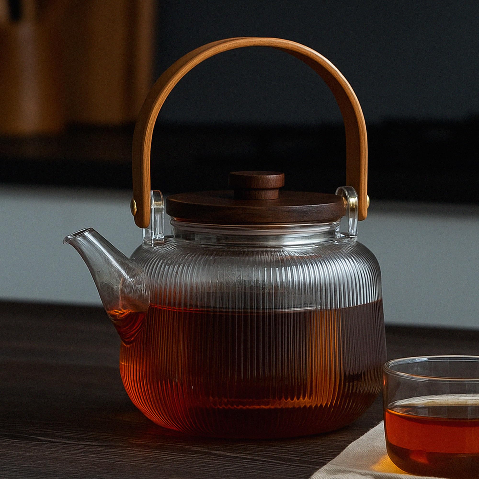 Charbrew 900 ml klare Glas-Teekanne mit Teesieb, geripptes Borosilikatglas, Holzdeckel und Griff, für losen Tee, Teebeutel und blühenden Tee, für 4 Tassen