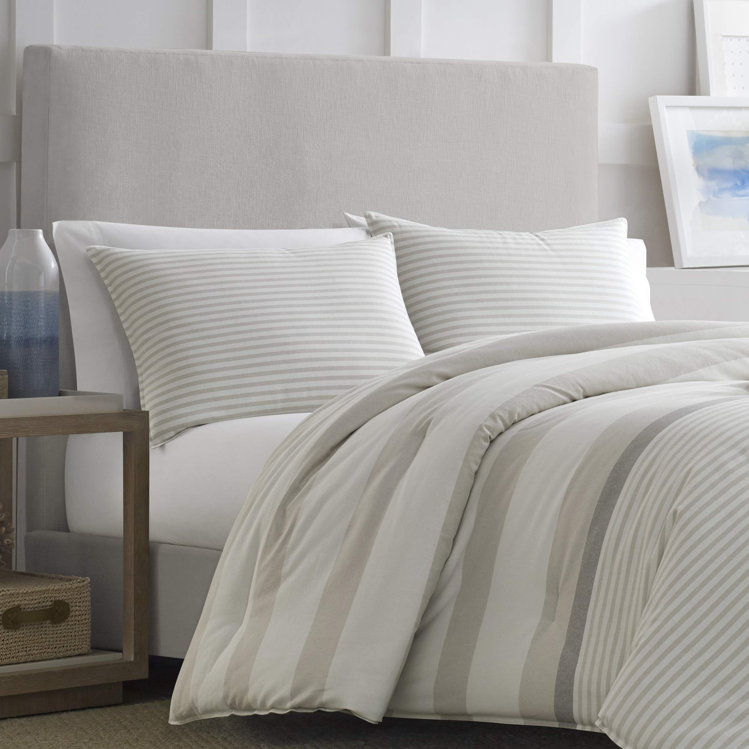 Nautica | Saybrook Collection | 100% Cotton Cozy & Soft, Durable & Breathable Striped Reversible Comforter Matching Shams, 3-Piece Bedding Set, King, Beige