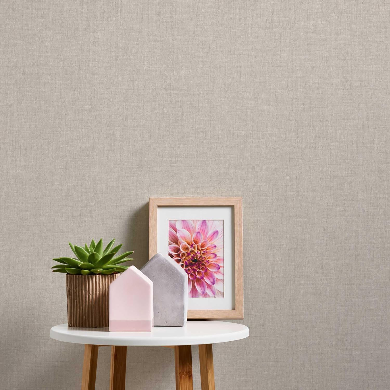 Livingwalls Tapete 396512 Plain Wallpaper in Beige Cream High-Quality Plain Wallpaper with Textile Structure for Various Rooms 10.05 m x 0.53 m Made in Germany
