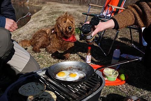 Miniatura 4 de PK Grills Parrilla de carbón portátil y ahumador con tapa, mini parrilla, parrilla de cocción de hierro fundido, ahumador de aluminio al aire libre,