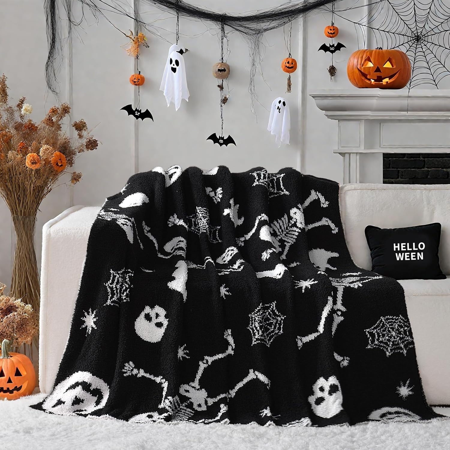 Soft Cozy Throw with Spooky Ghosts, Pumpkins Patterns - Horror Decor for Couch, Bed or Haunted House - Scary Halloween Throw Blanket for Adults & Kids (50"x60")