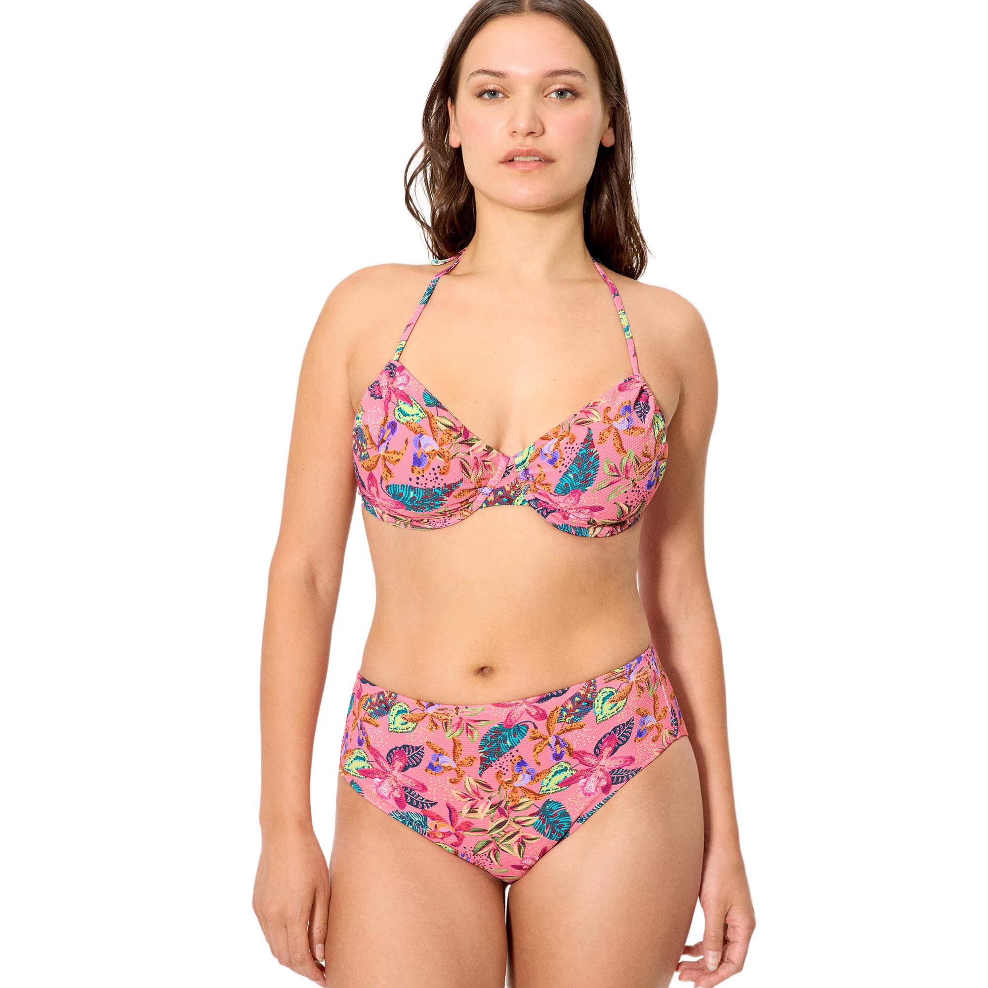 YSABEL MORA. Conjunto De Bikini Reductor Copa D. Reduce Visualmente El Volumen del Pecho Y Abdomen Gracias A Su Diseño Técnico Y Tejido Piqué .Colección Lavender.