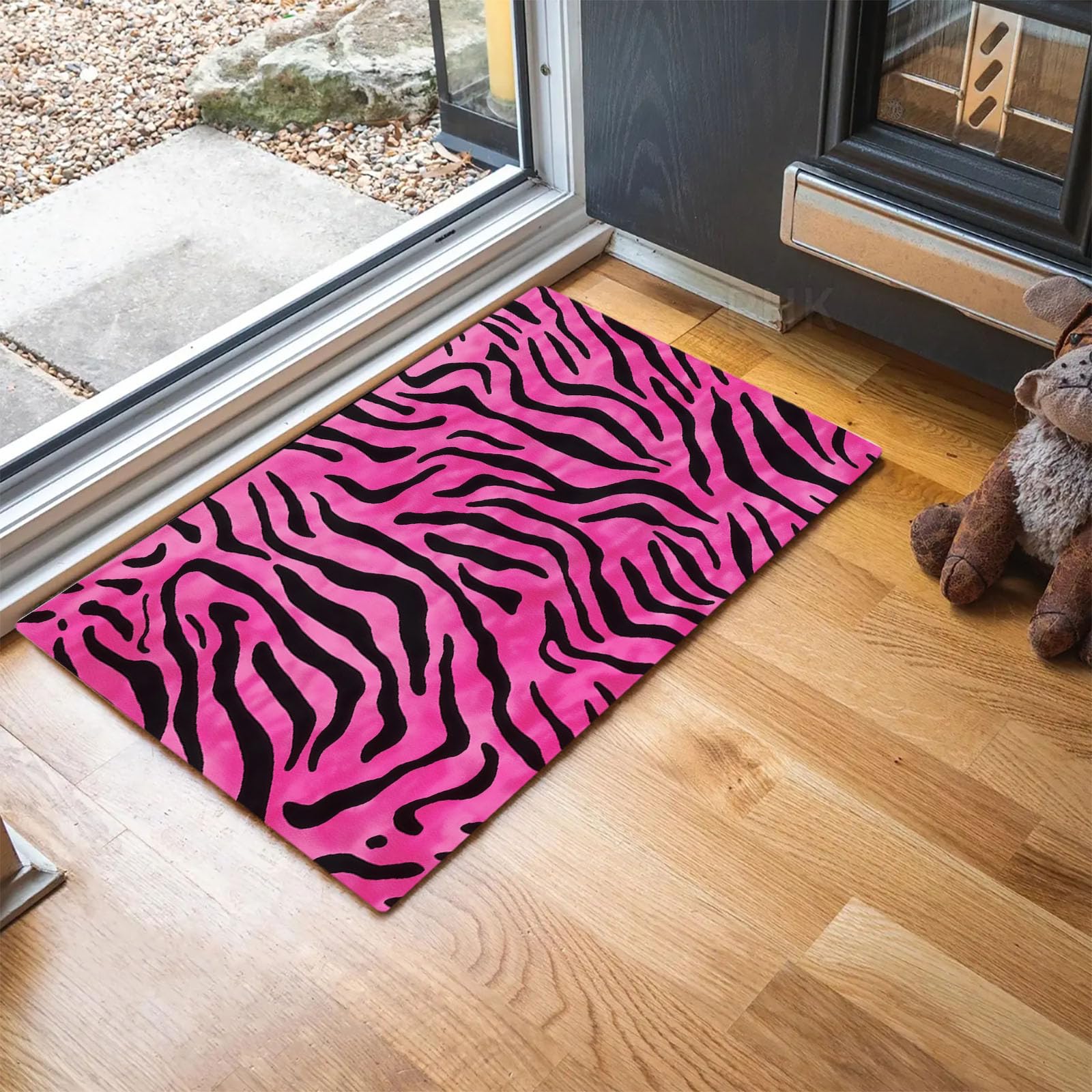 Tapis entree interieur antiderapant rose pour une maison accueillante