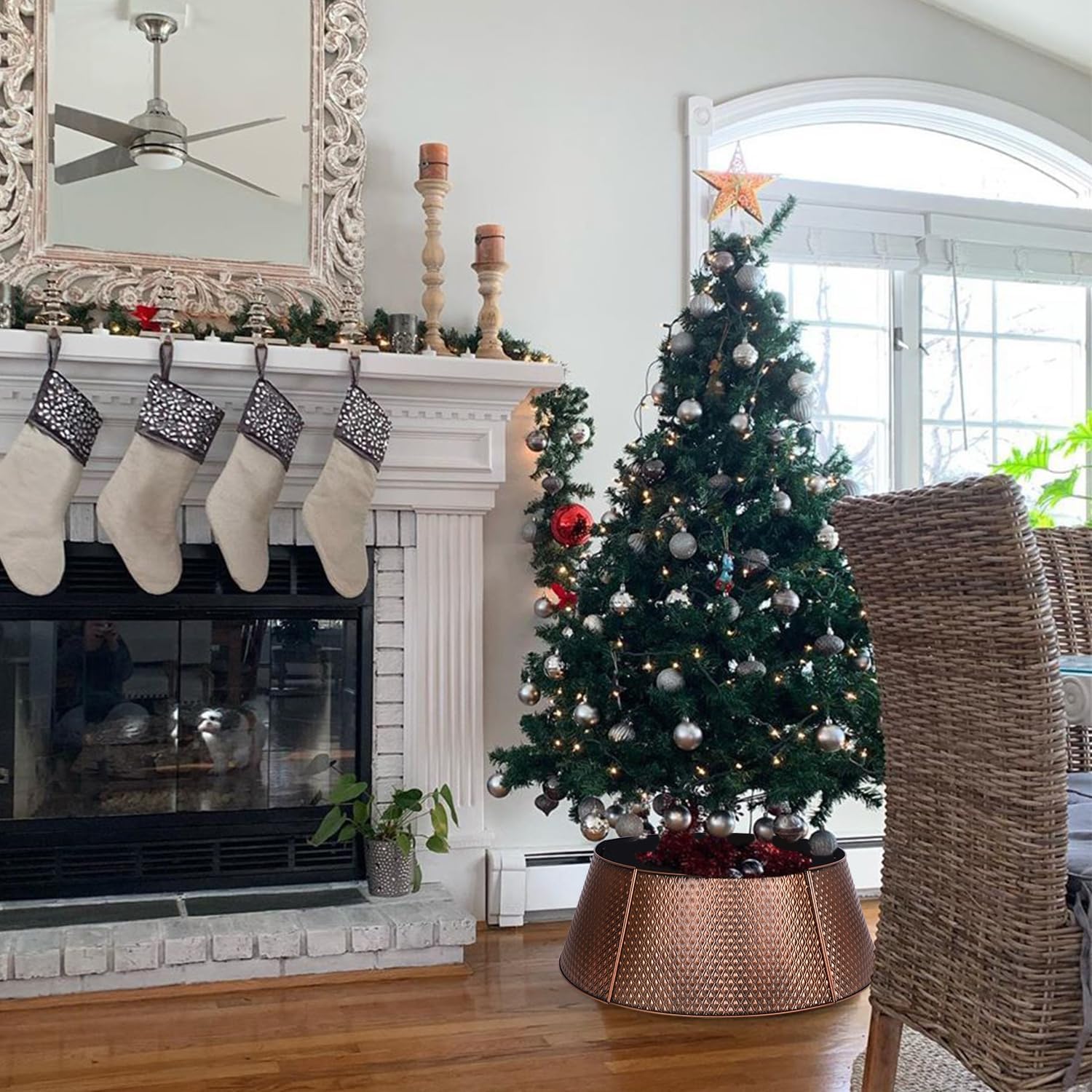 FORUP Metal Christmas Tree Collar, 20.8"/27.5" Inner Diameter Ring, Base Cover for Trees Up to 7.5Ft, Skirt Base Stand Protection from Pets (Bronze)