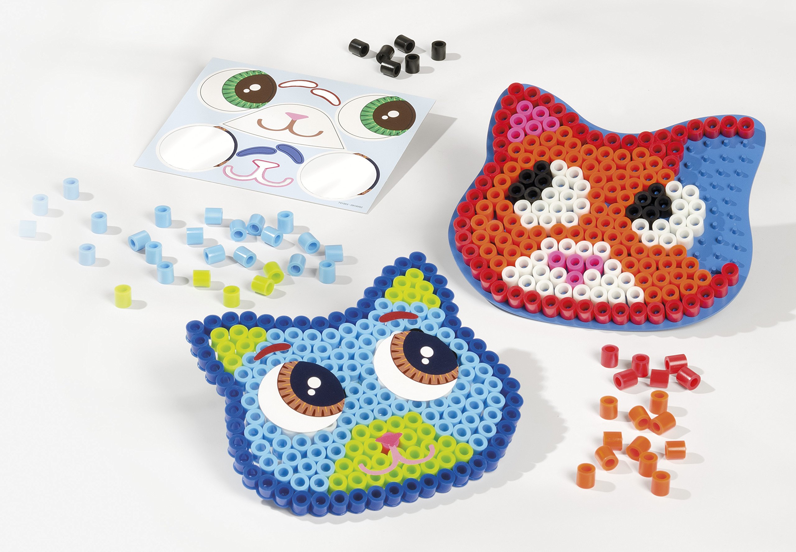 TM Essentials 741003 Little Creators Bügelperlen – Set Mit 2 Steckbrettern, Perlen & Bügelpapier – Nicht Für Unter 3 Jahre