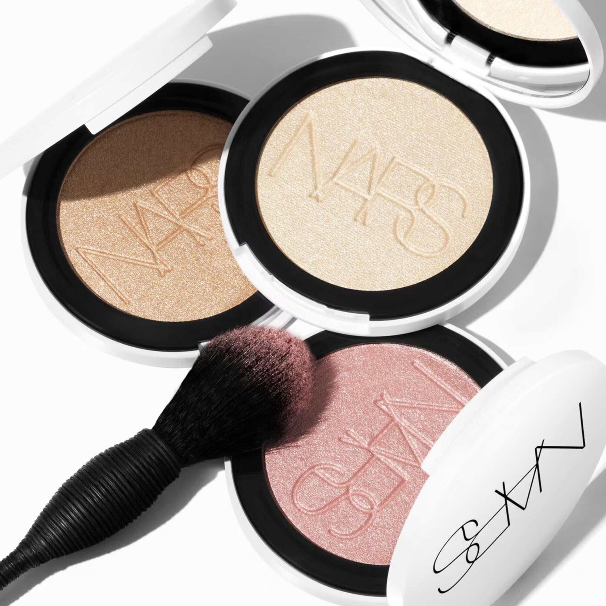 Amazon.co.jp: ナーズ NARS ライトリフレクティング ルミナイジング