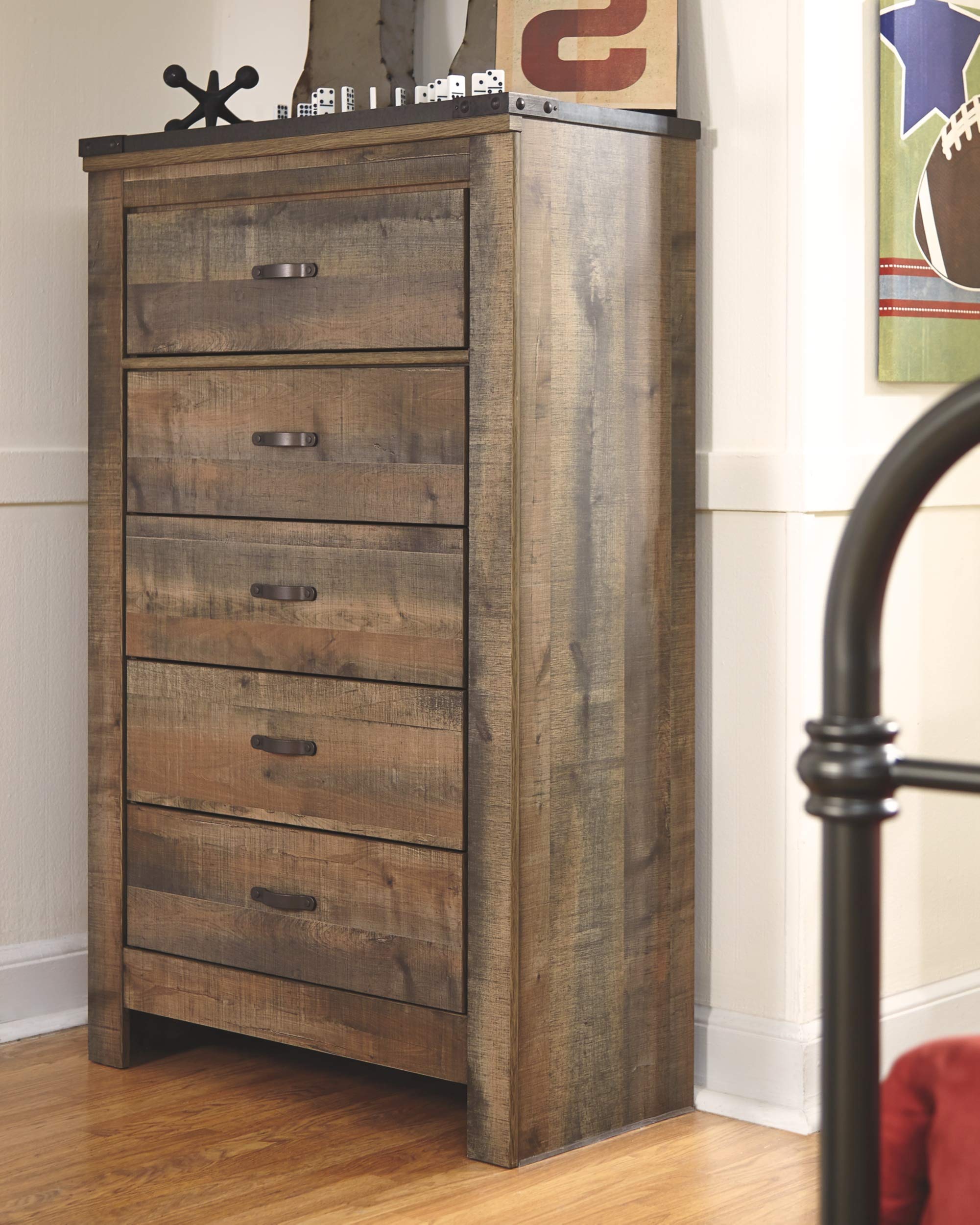 Signature Design by Ashley Trinell Rustic 5 Drawer Chest of Drawers with Nailhead Trim, Warm Brown