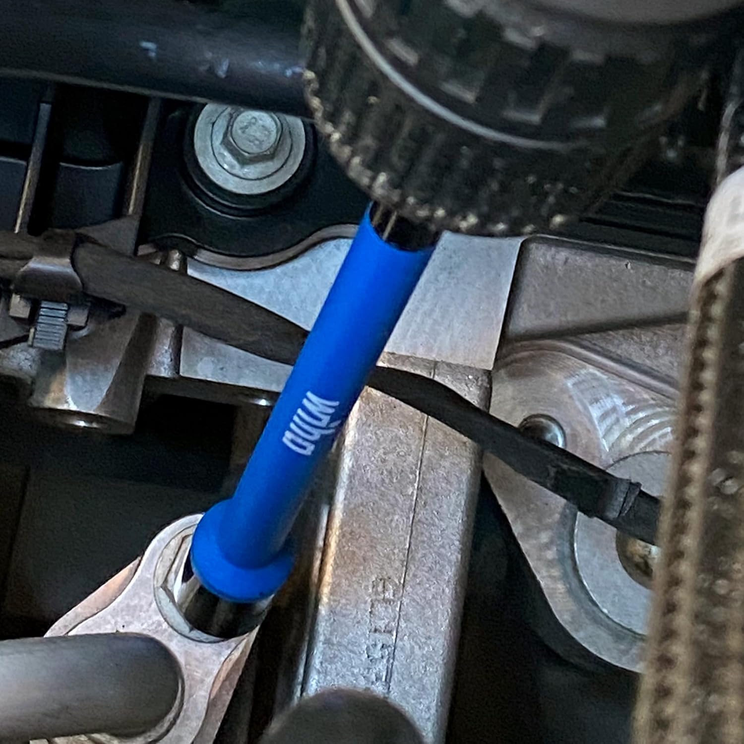 Wiha 94400 12 Piece Color Coded Magnetic Nut Setter SAE-Metric Set in Roll-up Pouch - Image 6