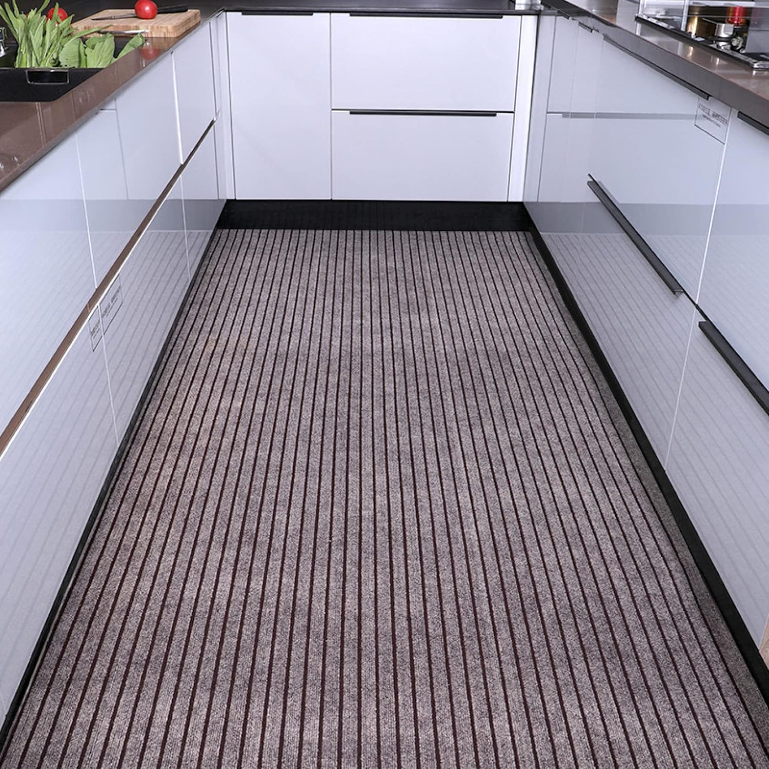 キッチンマット 玄関マット マルチロールカーペット 吸着マット 泥落とし 洗える 吸水 薄型 ブラウン ずれない 廊下敷き 60 90cm 階段カーペットマット 床保護 キズ防止 滑り止めマット チェアマット タイルマットカーペット 床暖房対応 騒音対策 キッチンマット 玄関マット マルチロールカーペット 吸着マット 泥落とし 洗える 吸水 薄型 ブラウン ずれない 廊下敷き 60 90cm 階段カーペットマット 床保護 キズ防止 滑り止めマット チェアマット タイルマットカーペット 床暖房対応 騒音対策