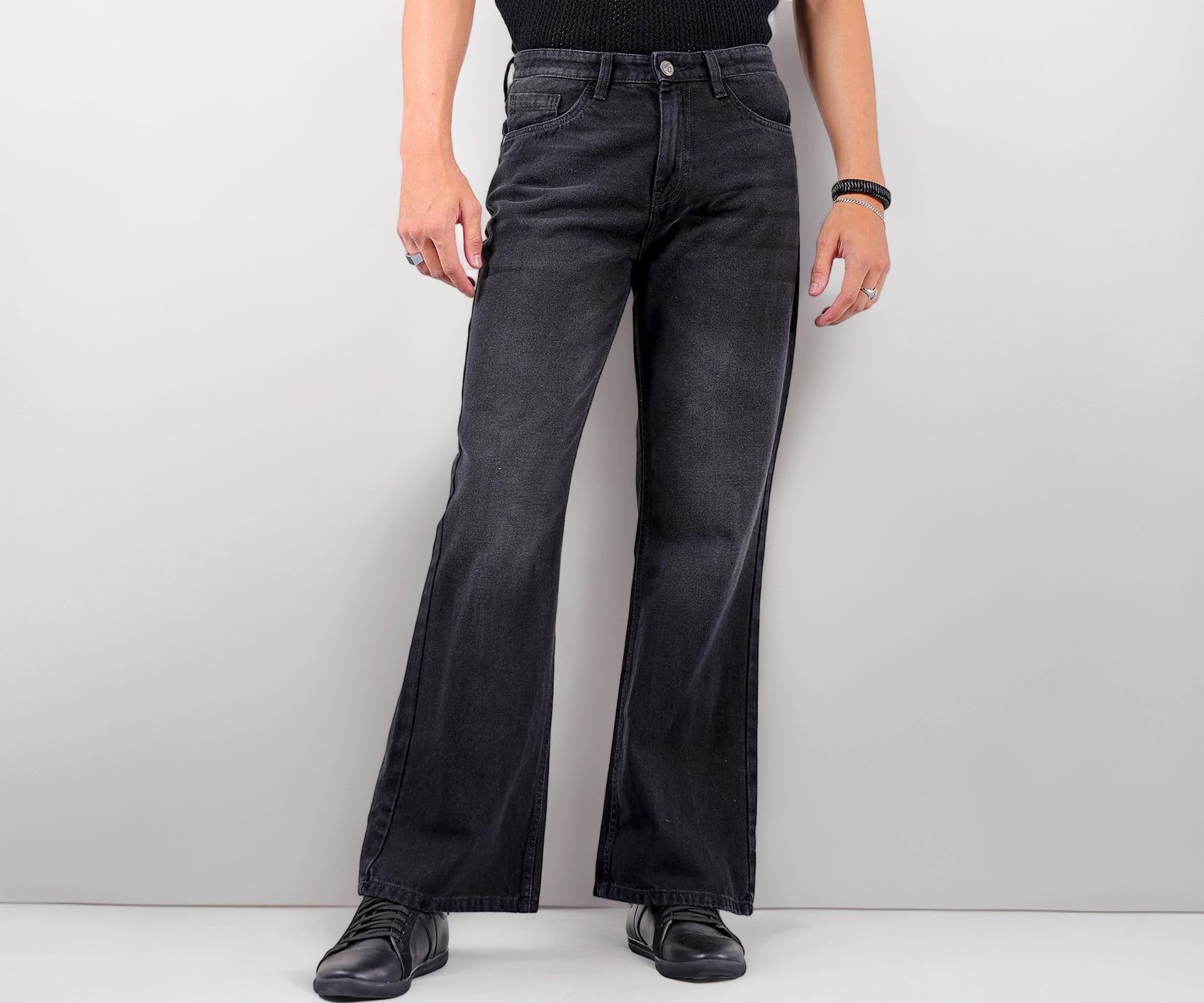 The Indian Garage Co Men Bootcut Loose Fit Solid Mid-Rise Jeans - Image 1