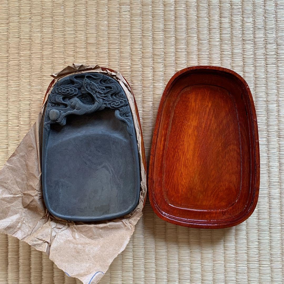 中国硯 すずり 端渓石 龍 唐木箱入り ヴィンテージ 中国硯 すずり 端渓石 龍 唐木箱入り ヴィンテージ - メルカリ