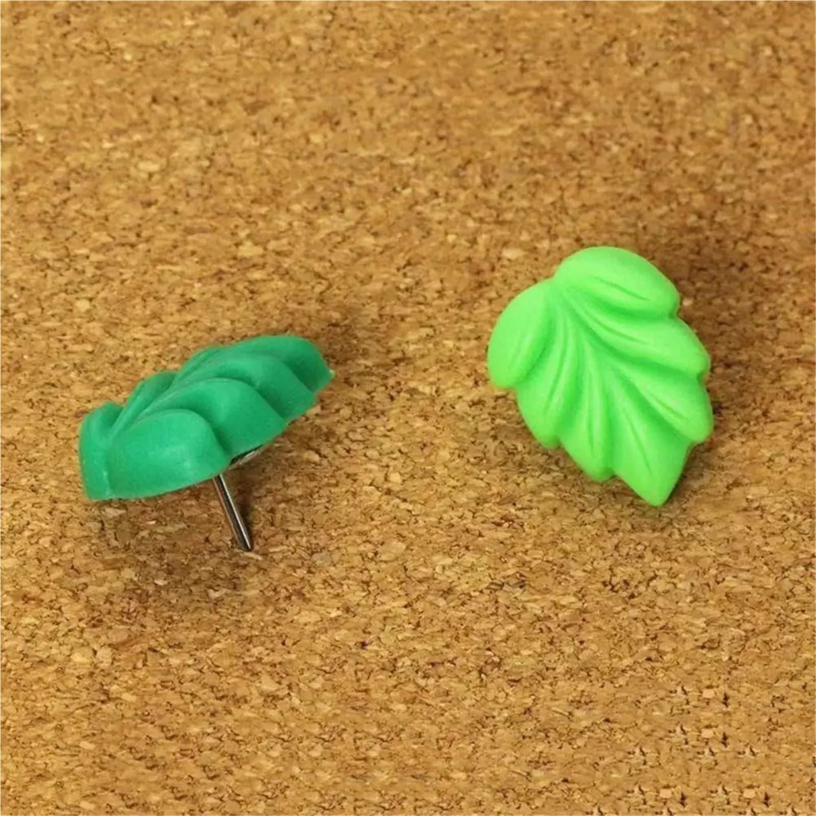 100 Stück grüne, blattförmige Reißzwecken aus Kunststoff und Metall, ideal for Karten, Fotos, Nachrichten Wanddekorationen Für Pinnwand Korktafel