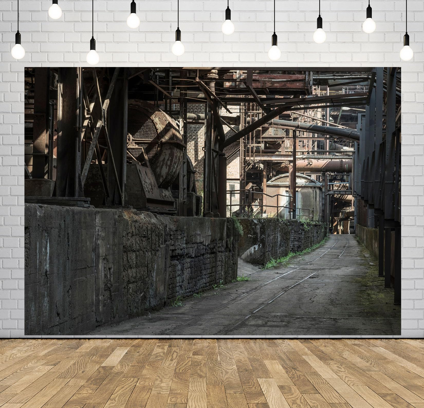 12x10FT (3.6x3m) Viale Di Fabbrica Abbandonata Con Tubi Sfondo Fotografico