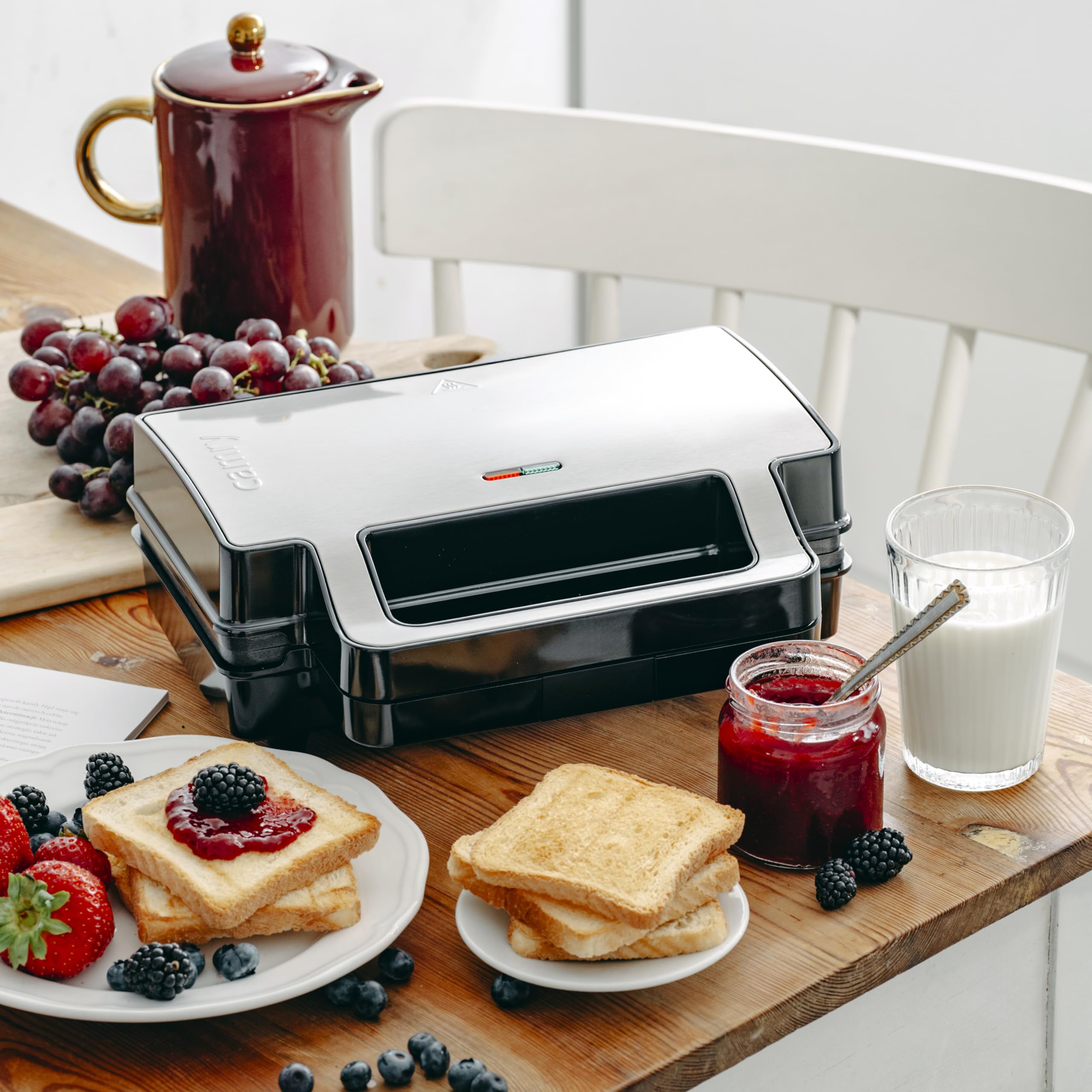 CAMRY Croque Monsieur Appareil, Machine a panini avec 2 Plaques Interchangeables, Grille-Sandwich et Grille de Contact, Revêtement Antiadhésif, Poignée de Sécurité, Témoins Lumineux, 1400 W, CR3075