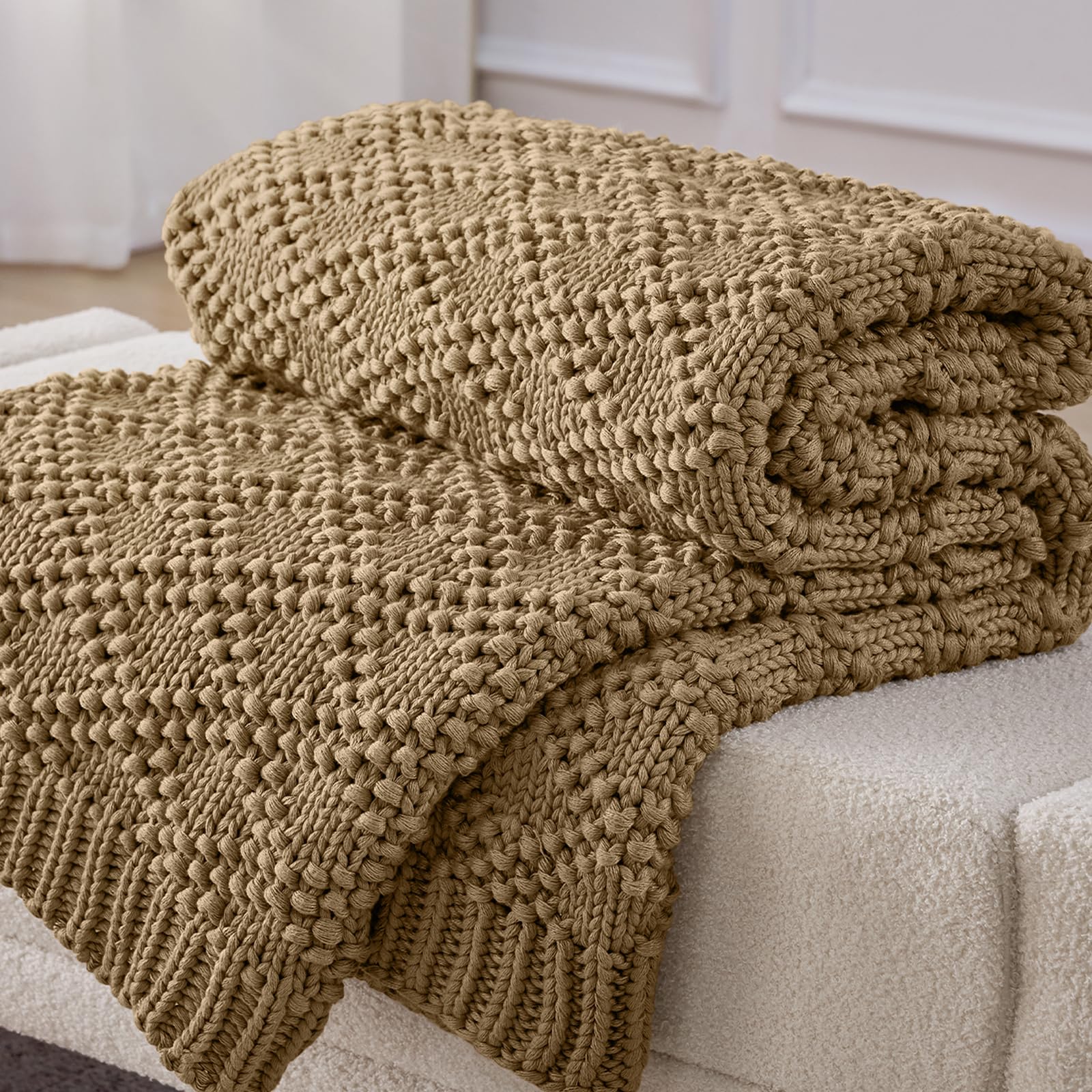 knitted weighted blanket for adult, chunky knit weighted throw for sleep 60"*80" 20lbs, cooling breathable machine washable fall heavy blanket for room decor (beige, queen)