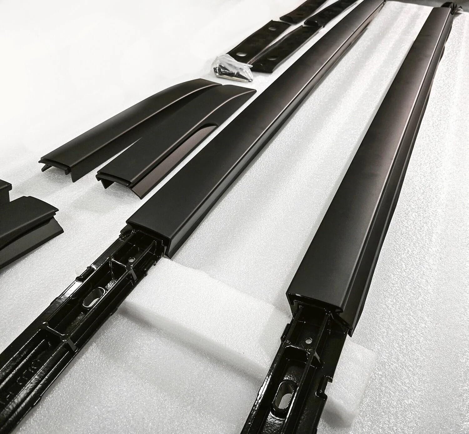 Top Rails Roof Rack Cross Bar Cargo Carrier Fit for Mitsubishi Outlander 2022 2023 2024,for Mitsubishi Outlander 2022-2024 Roof Rack Side Rails Black, Silver