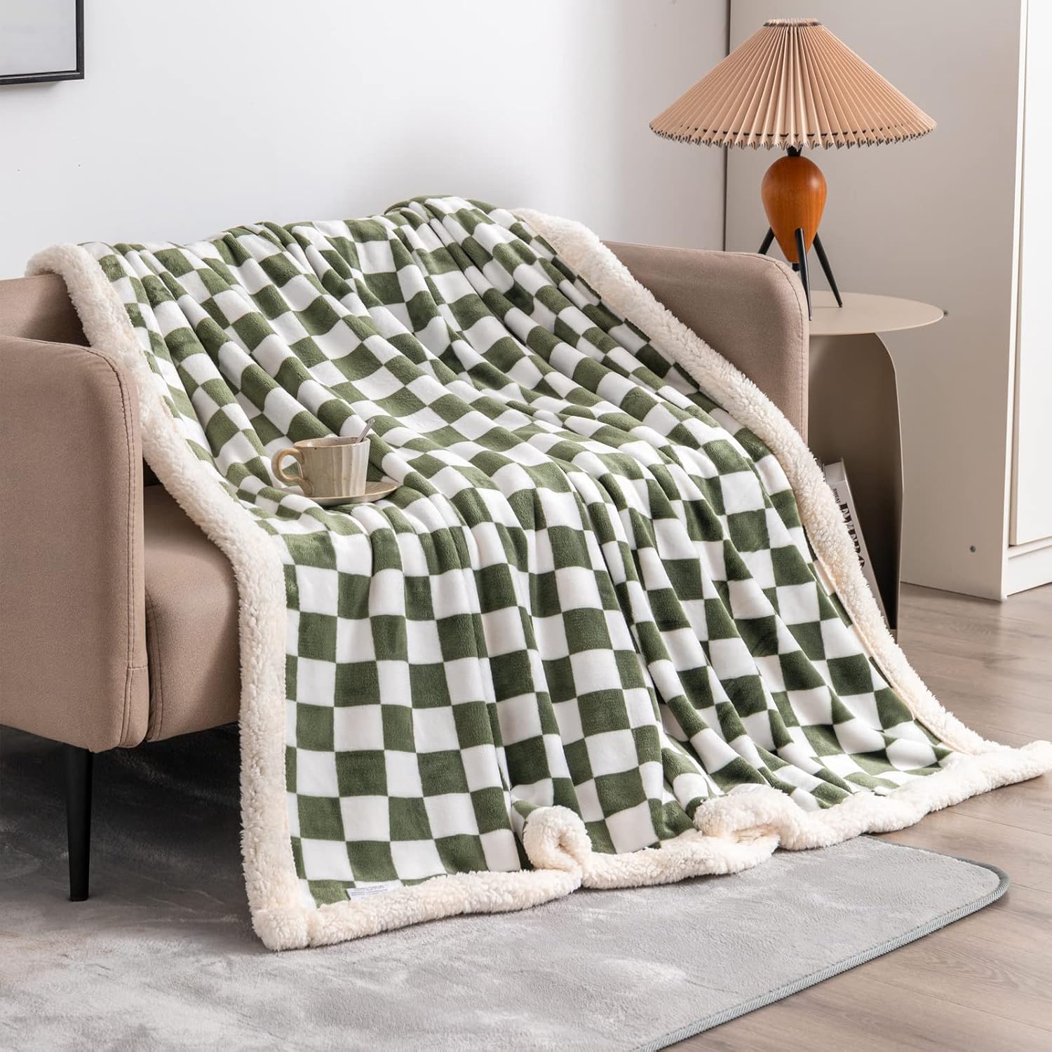LOMAO Sherpa Throw Blanket Fleece Blanket with Checkered Pattern Soft Thick Blanket for Couch, Bed, Sofa Luxurious Warm and Cozy for All Seasons (Dark Olive, 90"x90")