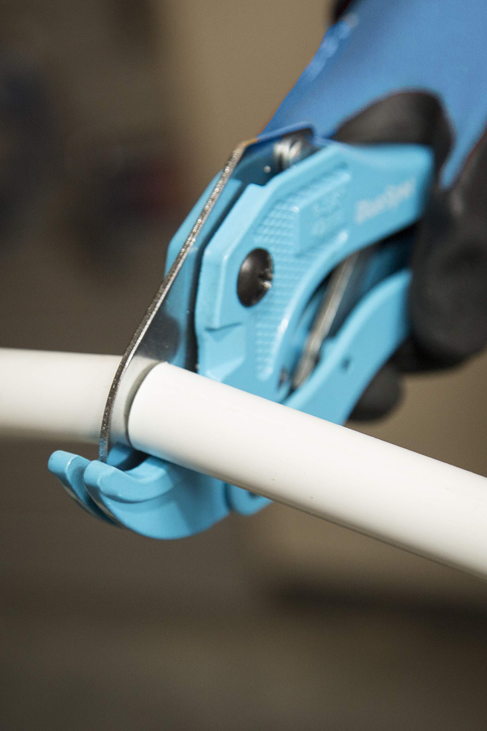 RT-90347です。 Blue Spot 09311 42 Millimetre Ratchet PVC Pipe Cutter - Power