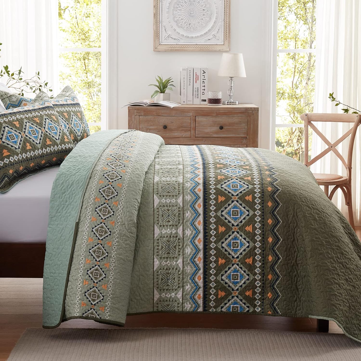 LEAONME Quilt Set King Size 3 Piece Bedspread Coverlet Lightweight Comforter Microfiber Bedding Set All Season Oversized 98x106 Inch Bed Cover Bohemian Patchwork Olive Green(1 Quilt, 2 Pillow Shams) - Image 3
