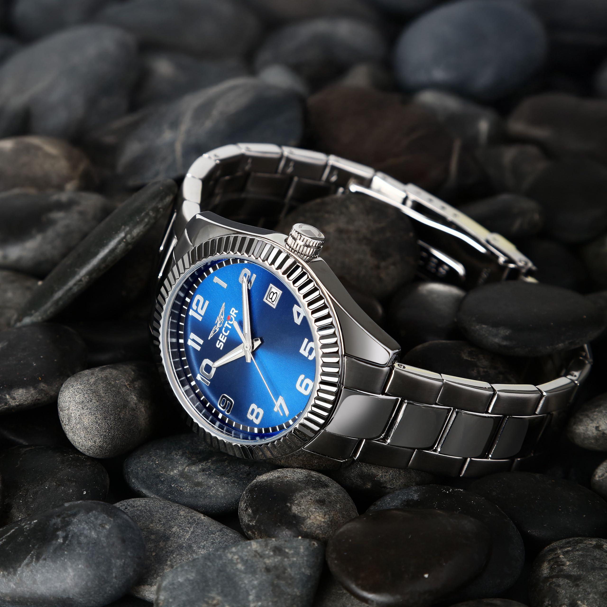 Sector No Limits Orologio Uomo in Acciaio, Tempo e Data, Analogico, 39 mm, Collezione 240, Regalo Fidanzato, Marito, Papà