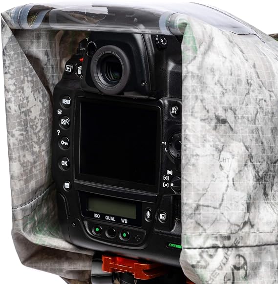 Think Tank Emergency Camera Rain Cover for DSLR and Mirrorless Cameras with 24-70mm Lens - Small (Realtree APX Camouflage)