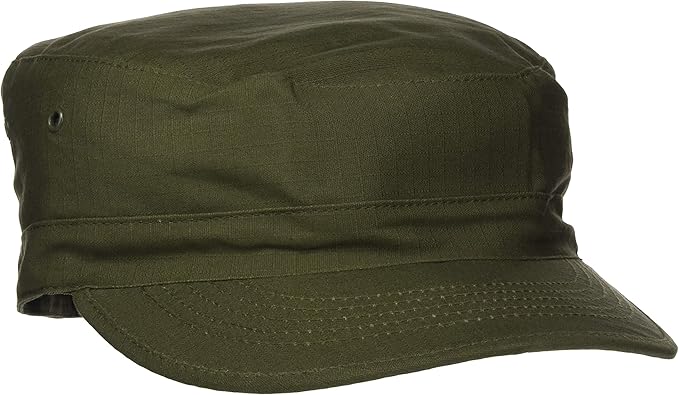 La gorra de béisbol para hombre de Mil-Tec cuenta con un cierre de cremallera y un diseño liso, ideal para actividades al aire libre y acampadas.