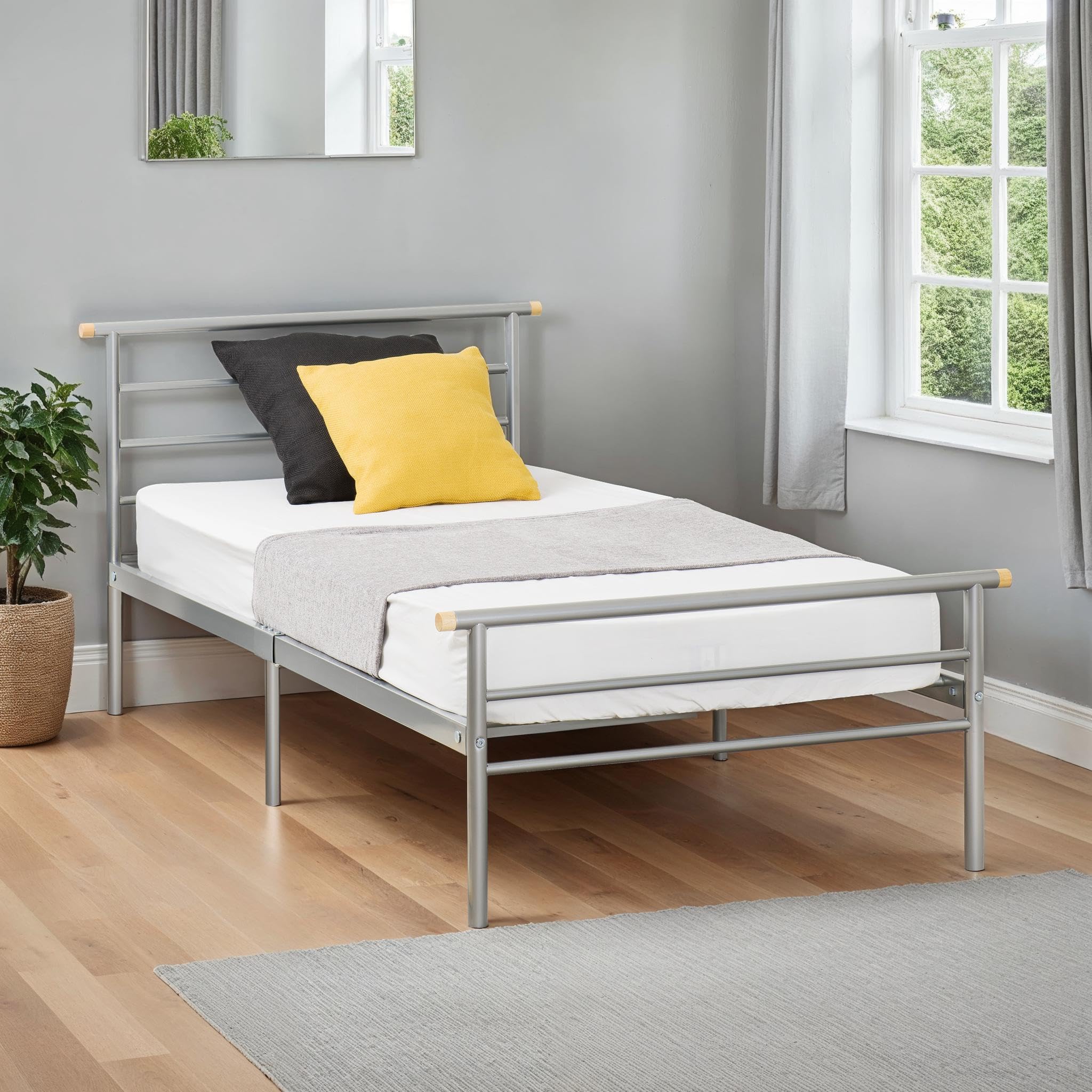 Seconique Orion Single Silver Bed