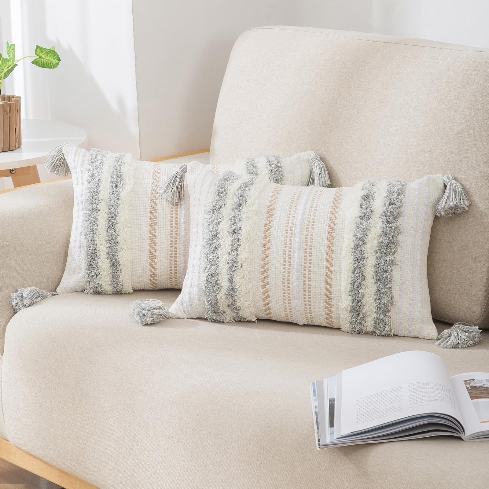 decorUhome Set di 2 federe decorative estive in stile bohémien, 30 x 51 cm, con accento lombare neutro, trapuntate, a righe, per divano, letto, divano, soggiorno, grigio chiaro e bianco crema
