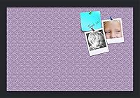 Vista 64 de PinPix Tablero de anuncios de corcho de 20 x 14 pulgadas. Este tablero decorativo enmarcado viene con diseño de círculos B W y un marco negro