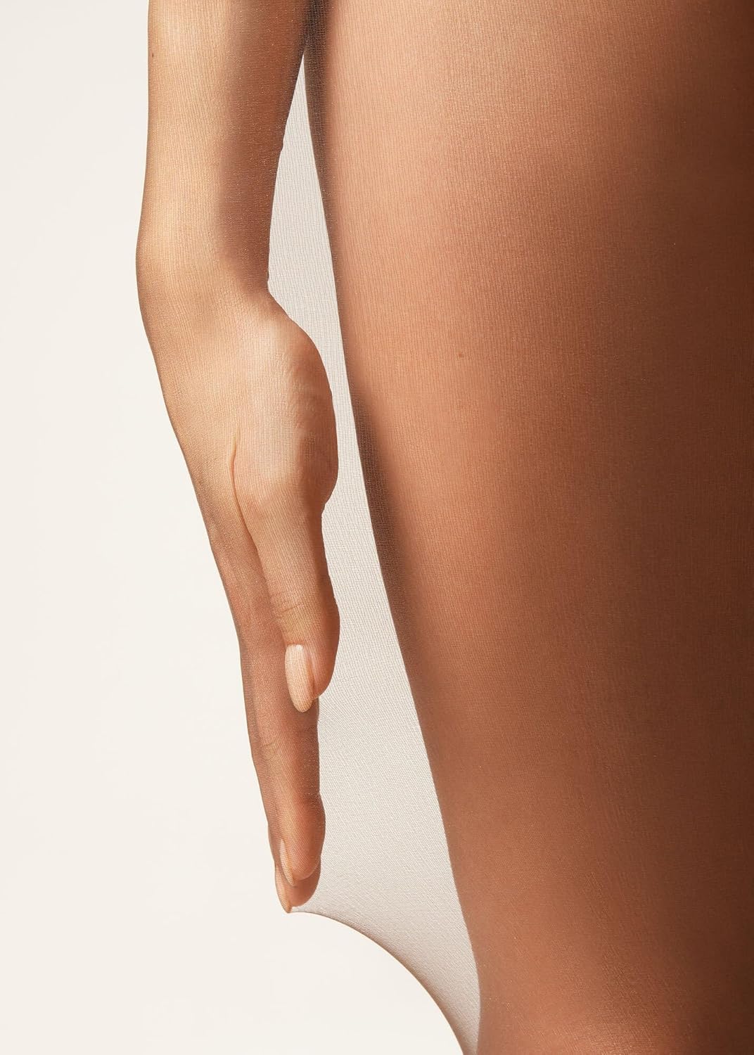 CALZEDONIA Woman's Sheer Matte Second Skin Resistant 15 Denier Tights - Image 5