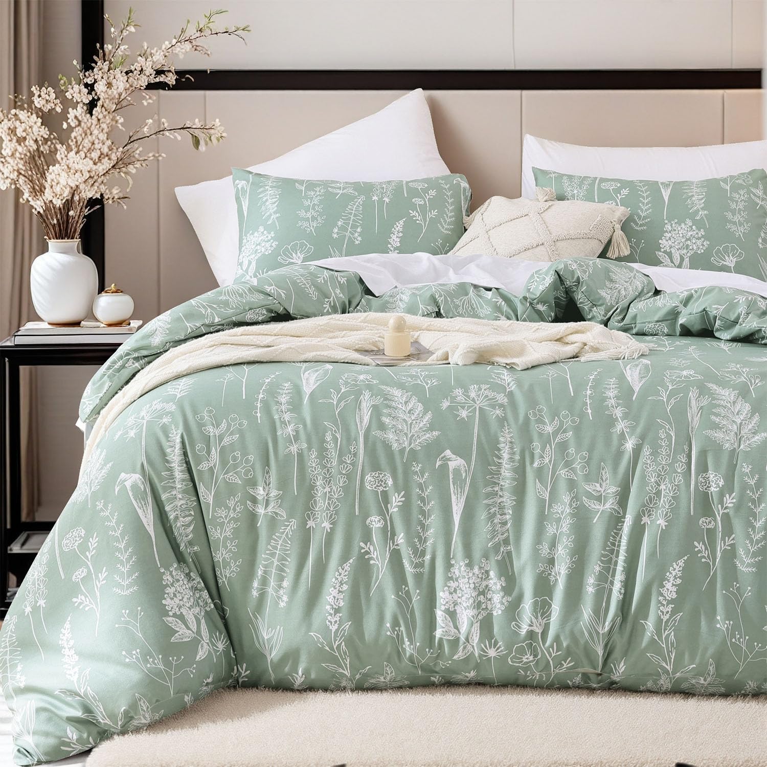 JANZAA Queen Comforter Set Sage Green Comforter Floral Bedding Sets 3 Pieces Flowers Bed Comforter 1 Soft Reversible Cute Botanical with 2 Pillow Shams
