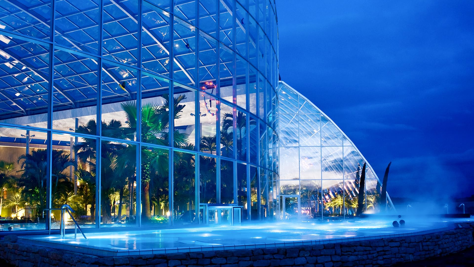 JOCHEN SCHWEIZER Geschenkgutschein: Wellnessurlaub in der Therme Sinsheim für 2 (1 Nacht)