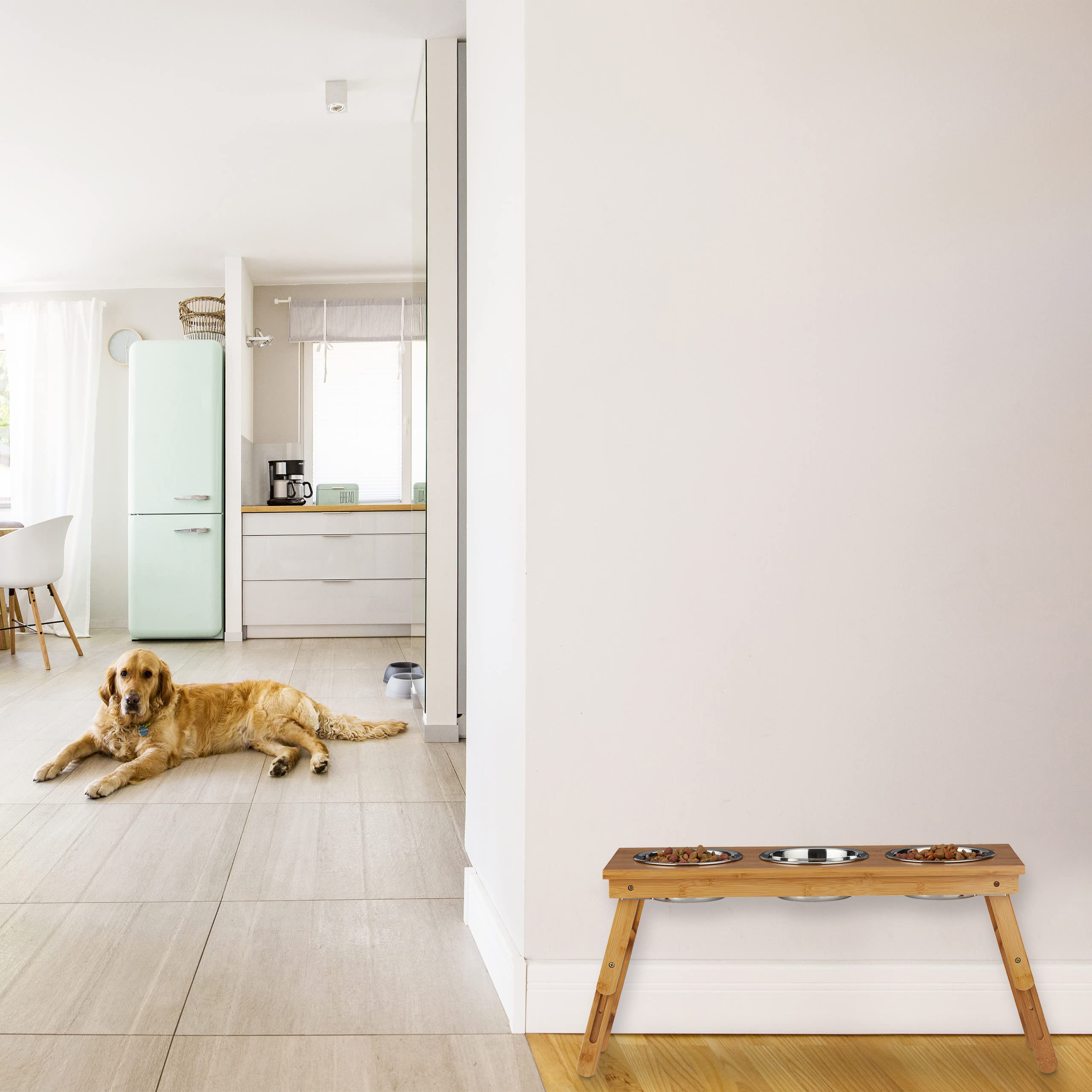 relaxdays Ciotole Rialzate, per Cani di Media Taglia, Acqua & Cibo, Regolabile & Pieghevole, 31x70x23 cm, Legno Naturale