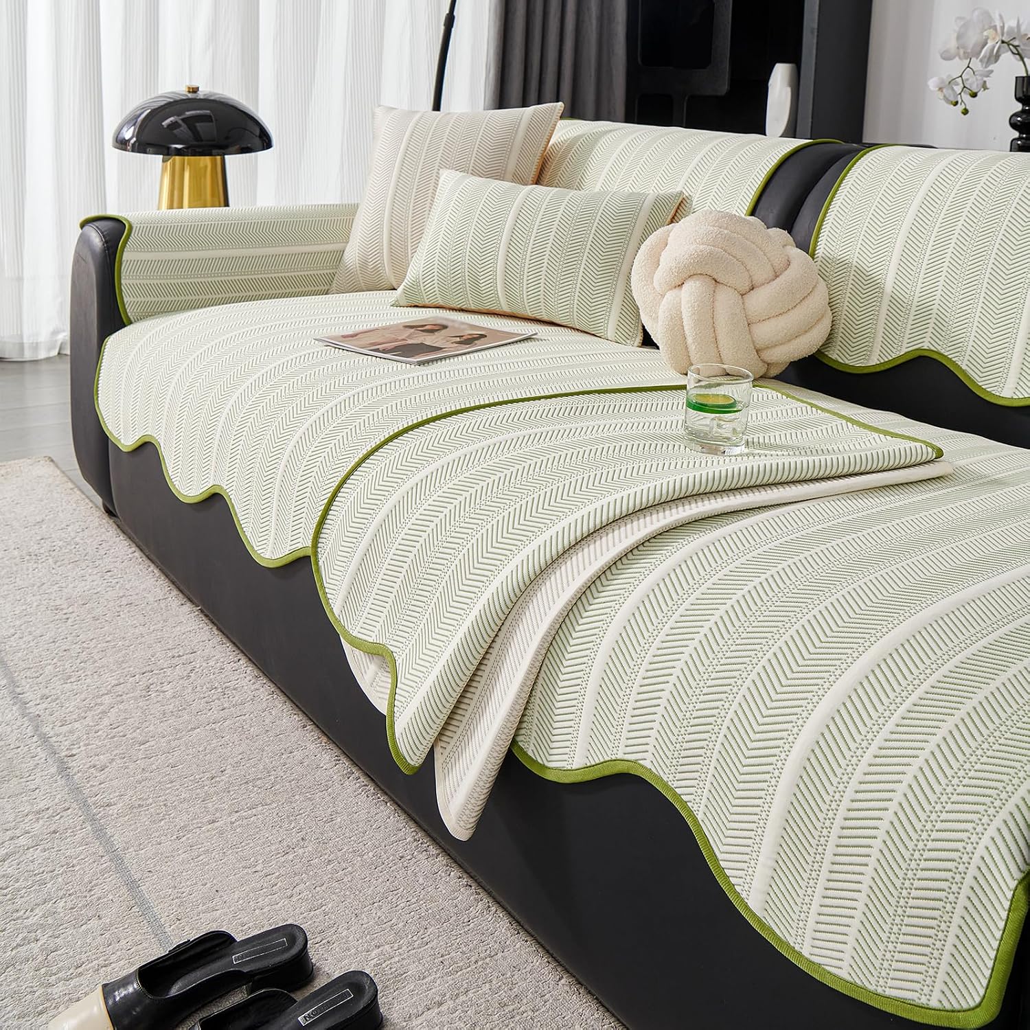 Summer Ice Sofa Couch Covers,Soft Smooth Sofa Cover Cooling Mat,Non-Slip Washable Couch Slipcover,Ideal for Living Room,Bedroom Decor,1pc Sofa Furniture Cover,Green-3 Seat 43x82in/110x210cm