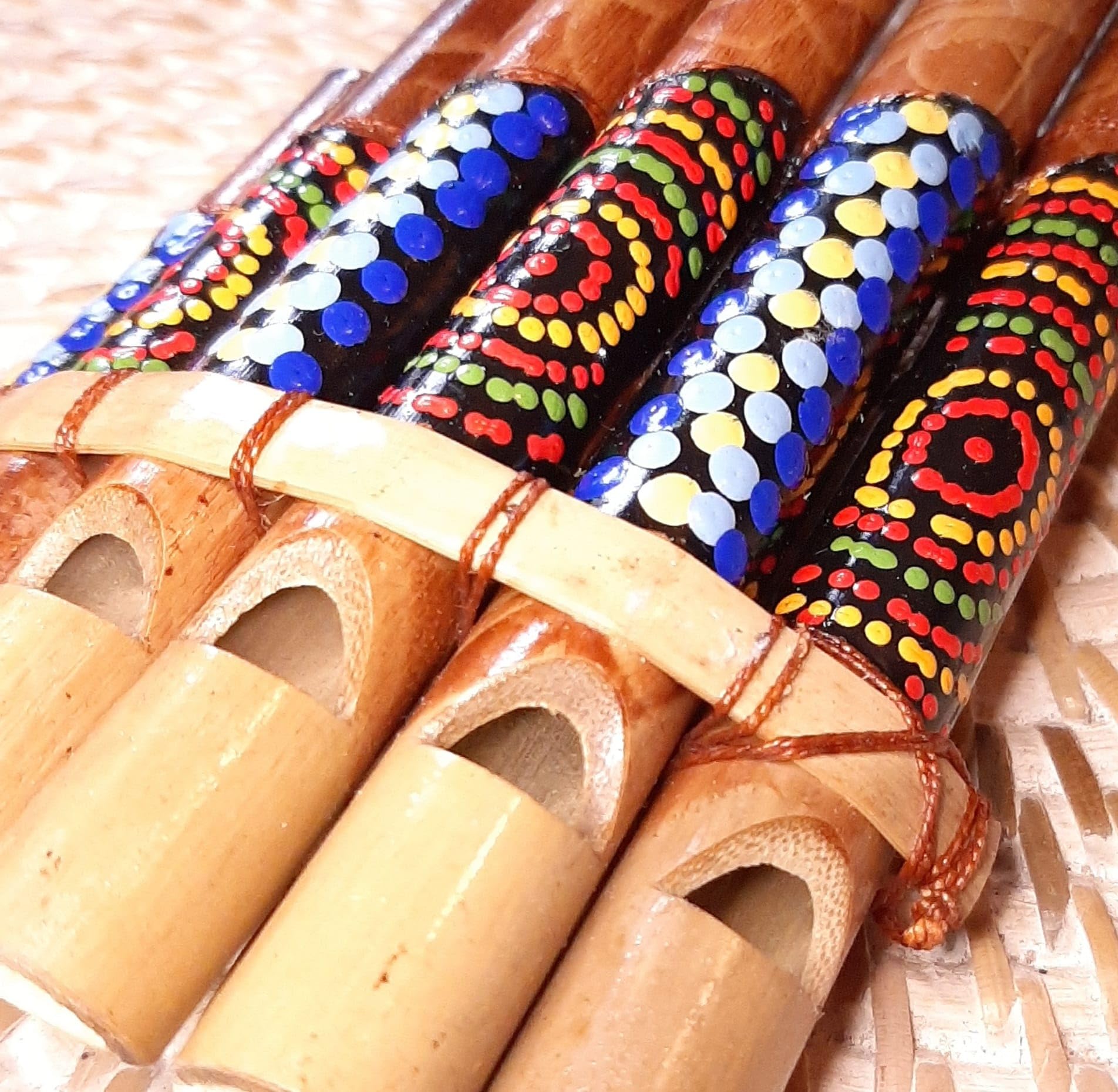 Flûte de pan Péruvienne Artisanale Décorée 7 notes Bambou Pérou