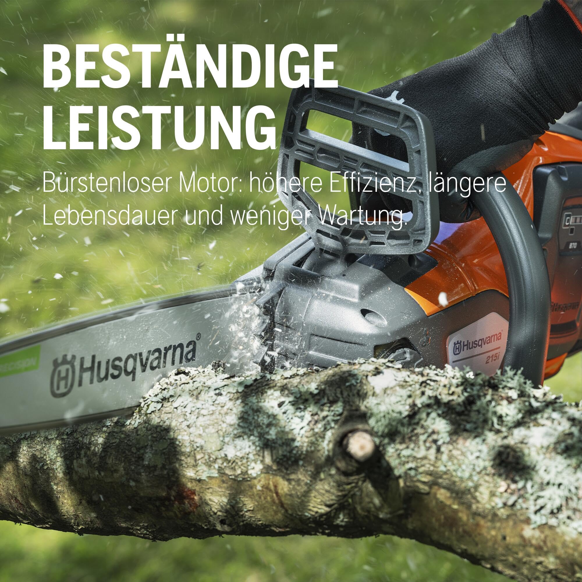 Husqvarna 215i Akku-Kettensäge 12" mit B70 Akku und Ladegerät | Kompaktes, leichtes Design - für allgemeine Gartenarbeiten gemacht