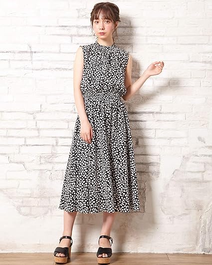 Amazon Co Jp イング Ingni ハイネックダルメシアン柄ノースリ ワンピース 1191 クロ M 服 ファッション小物