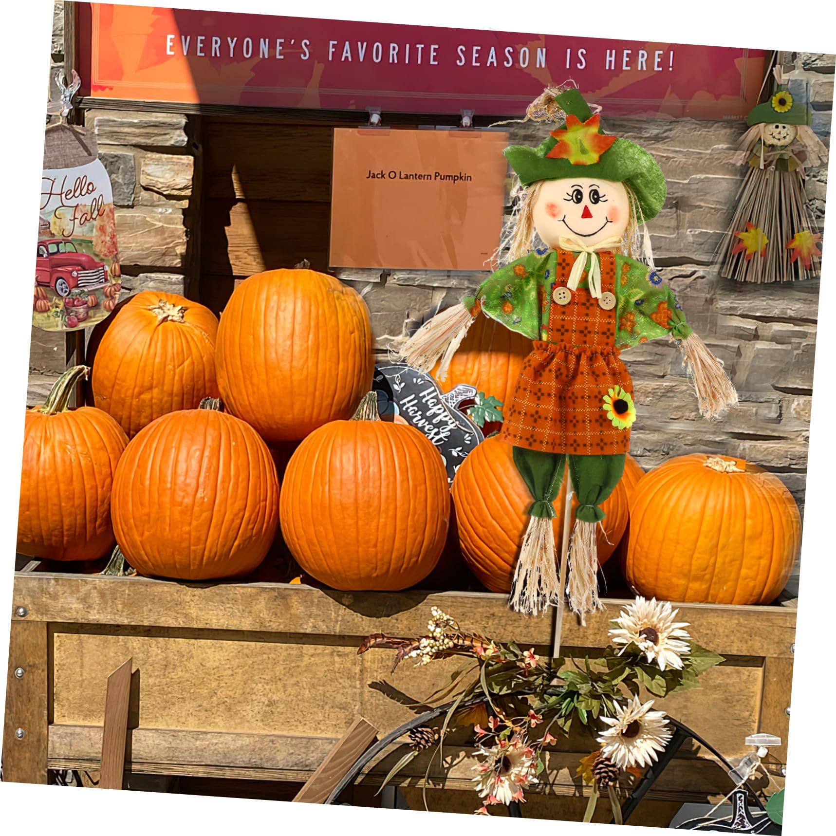 TIDTALEO Herbstliche Stehende Vogelscheuche aus Stoff und Bambus 55cm Halloween und Thanksgiving Deko für Garten und Gartenparty Authentische Textur Zufällige Farbe