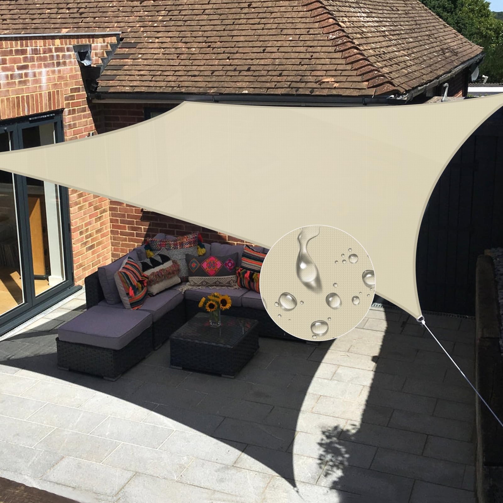Voile de soleil anti-UV beige Windscreen4less pour abriter une terrasse exposée plein sud