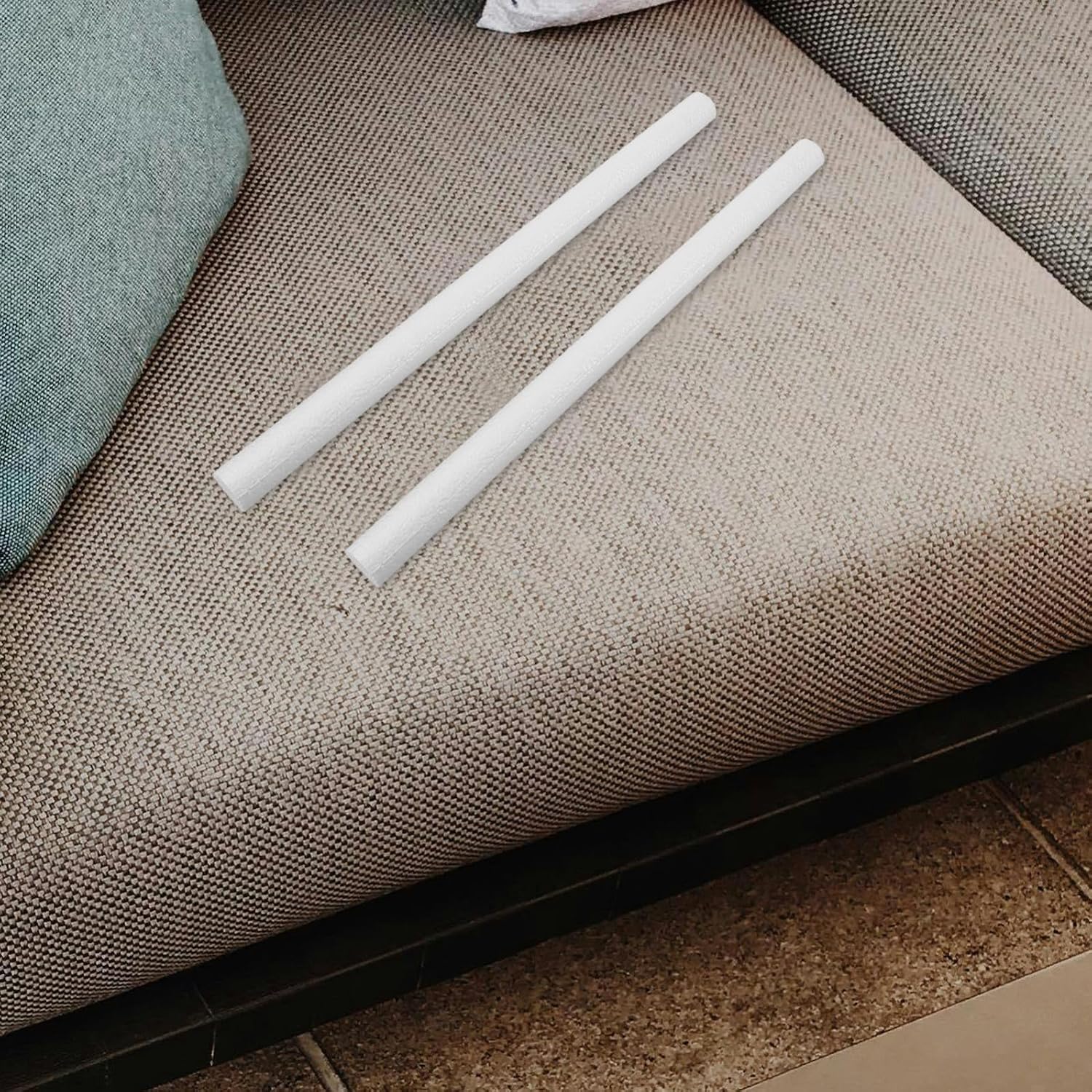 10pcs White Foam Protective Strips for Furniture and Couch, High-Density Foam Cylinder Padding for Sealing and Gap Filling, for Crafts and Construction Projects