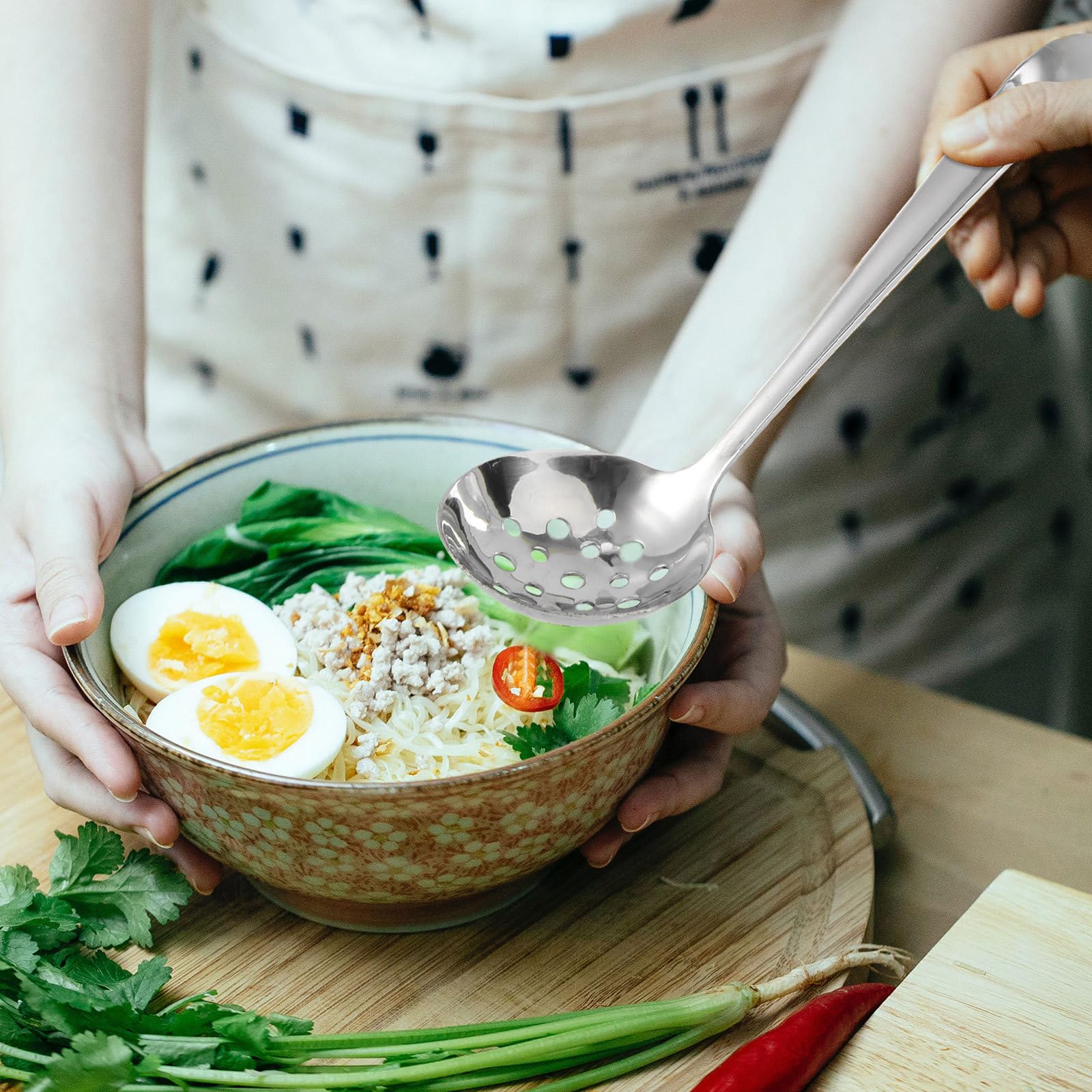 Cabilock 2Pcs 304 Stainless Steel Soup Spoons with Long Handle, Large Hot Pot Colander Spoon, Versatile Kitchen Cutlery for Cooking and Baking, Easy to Clean