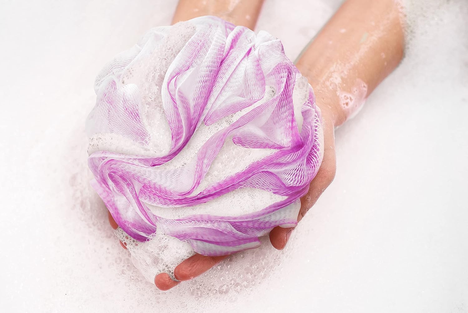 Loofah-Bath Sponge-White w/Color Set-XL-75g by À La Paix-Extra Large 4 Pack Soft Mesh Loufa Puff-Exfoliating Luffa Body Scrubber Women & Men Silky Skin -Long-Handle Body Exfoliator-Bathing Accessories : Beauty & Personal Care